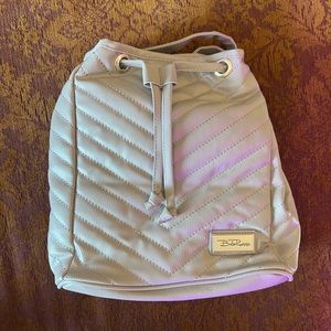 New Bella Russo V quilt striped backpack